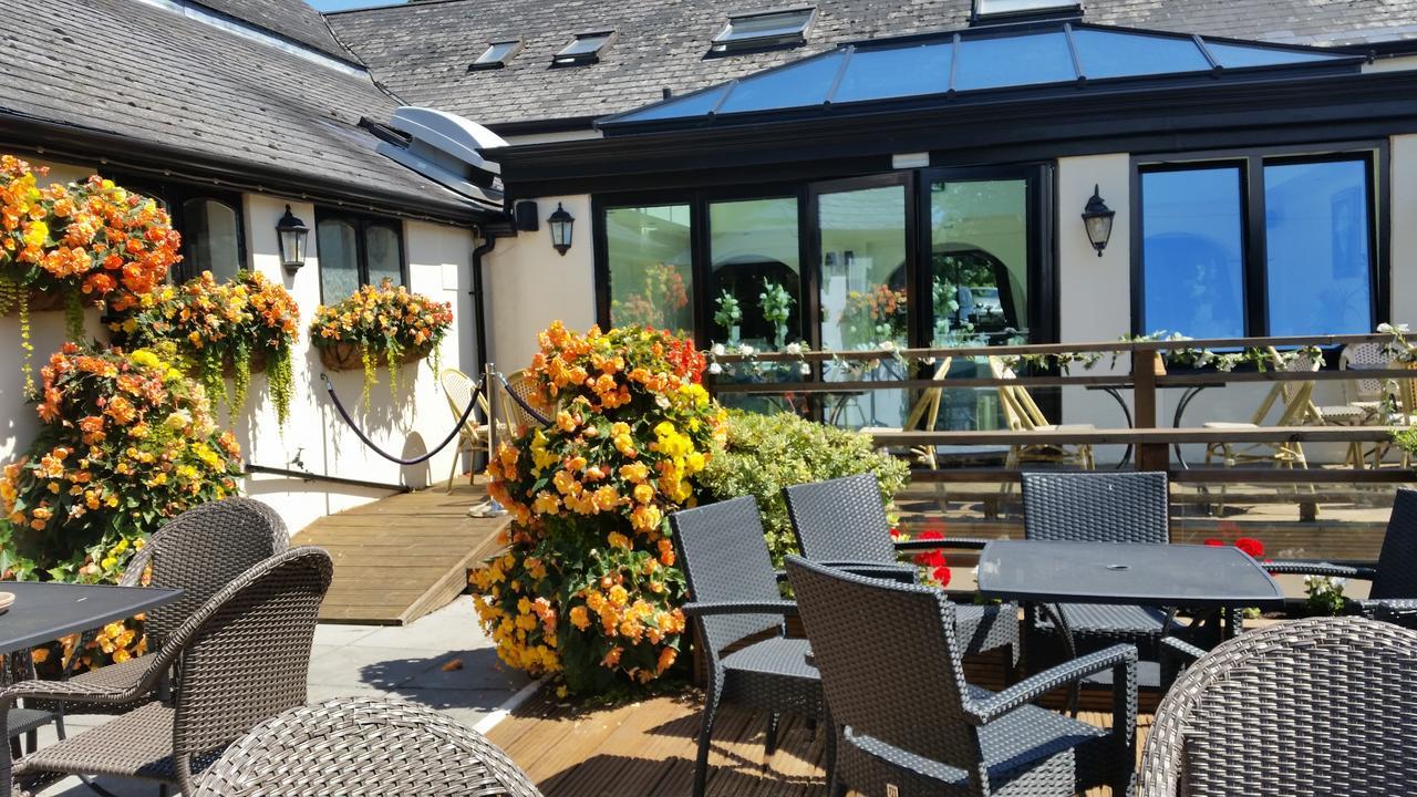 The Old Barn Inn Newport  Zewnętrze zdjęcie