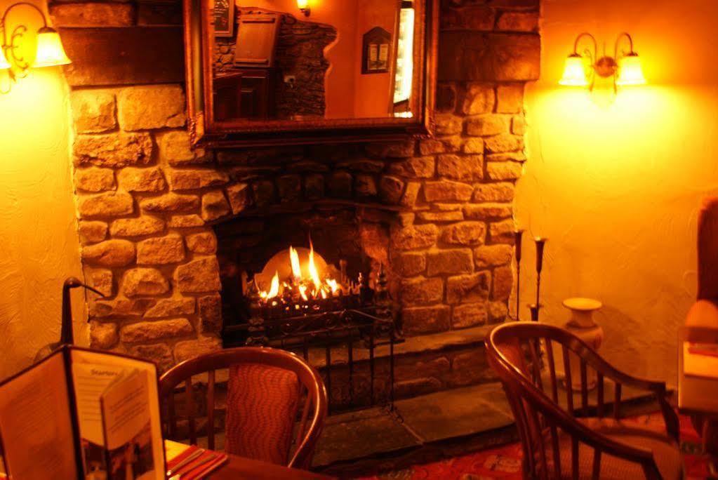 The Old Barn Inn Newport  Zewnętrze zdjęcie